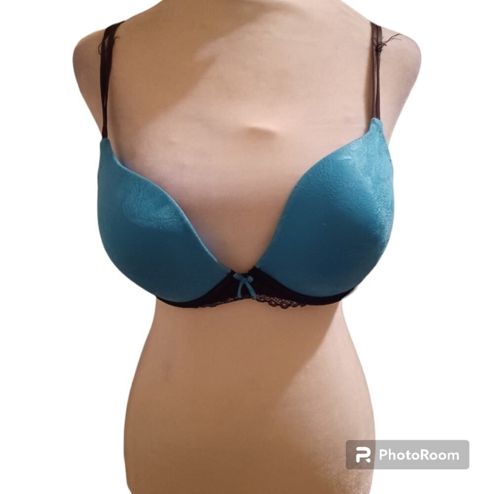 Lily of France Turquoise bra with underwire,adjustable straps,underwire …